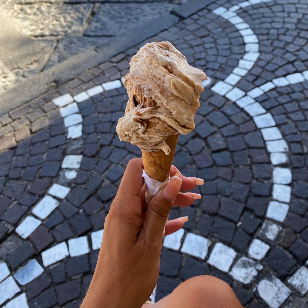 De Vivo - kinder bueno gelato - Ice Cream & Frozen Yogurt Near Me - Pompei, NA De Vivo - kinder bueno gelato - Ice Cream & Frozen Yogurt Near Me - Pompei, NA