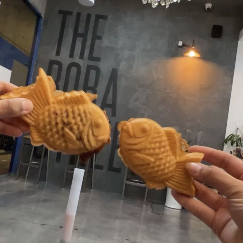 The Boba Ave - Nutella & custard taiyaki, strawberry smoothie with boba - Bubble Tea Near Me - Los Angeles, California The Boba Ave - Nutella & custard taiyaki, strawberry smoothie with boba - Bubble Tea Near Me - Los Angeles, California