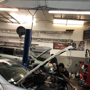 Carlito's Garage - OUR CREW IN ACTION!!! - Auto Repair Near Me - Yorktonw Heights, New York Carlito's Garage - OUR CREW IN ACTION!!! - Auto Repair Near Me - Yorktonw Heights, New York
