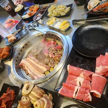 KPOT Korean BBQ & Hot Pot - Universal Studios - Korean Near Me - Orl&o, Florida