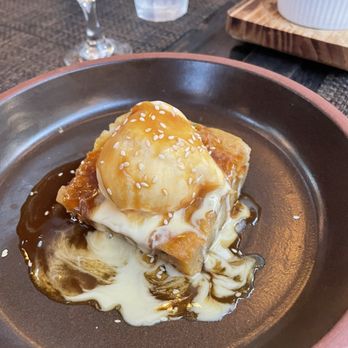 Running Goose - Bread Pudding - Gastropubs Near Me - Los Angeles, California Running Goose - Bread Pudding - Gastropubs Near Me - Los Angeles, California