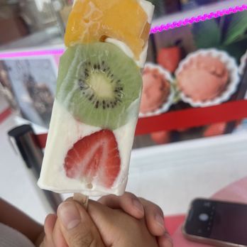 La Michoacana - Renton - Paleta - Ice Cream & Frozen Yogurt Near Me - Renton, Washington