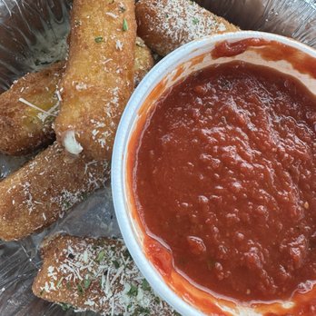 Lucino's Pizza - Pizza Near Me - Las Vegas, Nevada