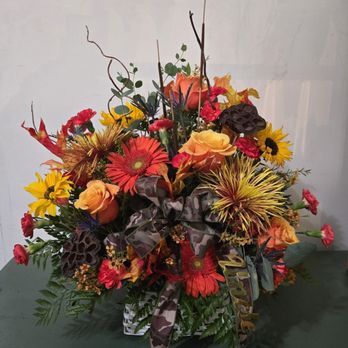 Creative Images - Fall ,woodsy basket - Florists Near Me - Rittman, Ohio Creative Images - Fall ,woodsy basket - Florists Near Me - Rittman, Ohio