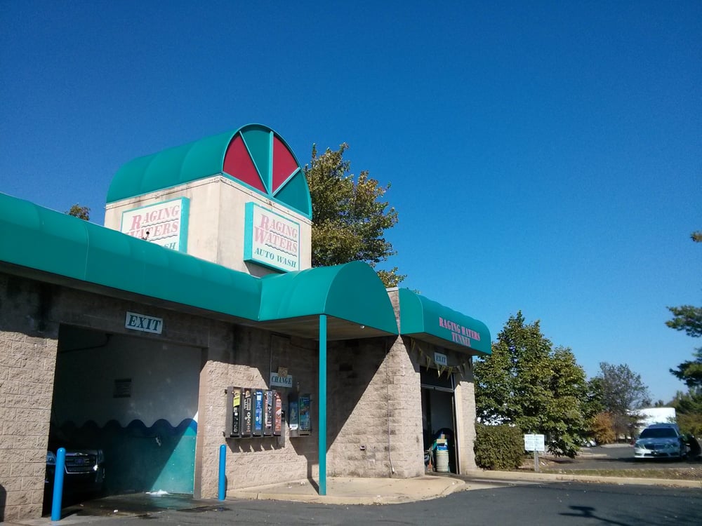 RAGING WATERS AUTOWASH Updated August 2024 10 Reviews 810 Franklin Mills Cir, Philadelphia