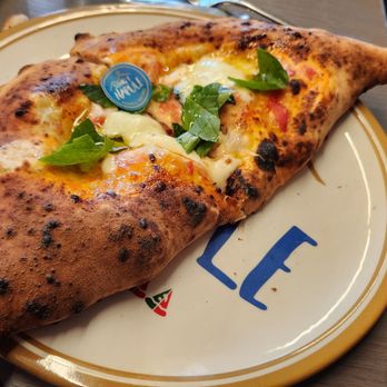 Song E Napule - Pizza Near Me - Rutherford, New Jersey Song E Napule - Pizza Near Me - Rutherford, New Jersey