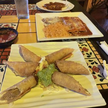 Lupita's Mexican Grill - Beef Flautas Appetizer & Combo Plate - Mexican Near Me - Redondo Beach, California Lupita's Mexican Grill - Beef Flautas Appetizer & Combo Plate - Mexican Near Me - Redondo Beach, California