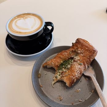 Filigree Coffee  - Coffee and croissant - Coffee & Tea Near Me - Winter Garden, Florida
