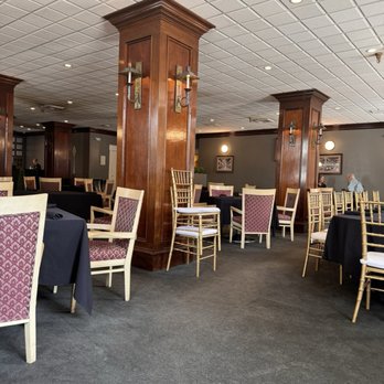 The Bentley Room - Interior - Seafood Near Me - Alexandria, Louisiana The Bentley Room - Interior - Seafood Near Me - Alexandria, Louisiana