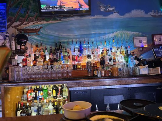 Luau Larry's by null