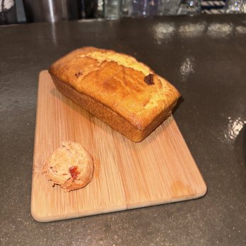 APT 4B - Cornbread with guava butter - Lounges Near Me - Atlanta, Georgia