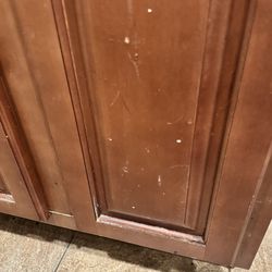 Abrz Cleaning Services - Filthy cabinet doors throughout