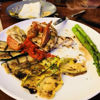 SG Bar - chicken breast and veggie - Sports Bars Near Me - Las Vegas, Nevada SG Bar - chicken breast and veggie - Sports Bars Near Me - Las Vegas, Nevada