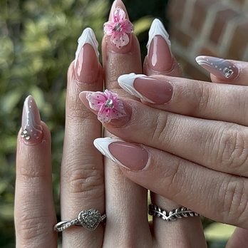 Absolute Nails Salon - Nail Salons Near Me - Winter Garden, Florida