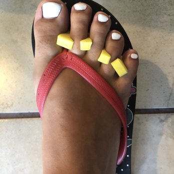 Varsity Nails, Varsity Clips, Varsity Esthetician - Nail Salons Near Me - Columbia, Missouri