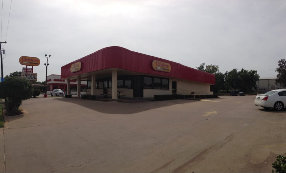 Chicken Express of Joshua Logo