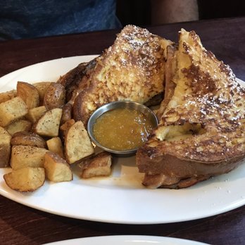 Leaky Roof - Monte Cristo - Gastropubs Near Me - Portland, Oregon