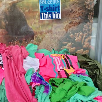 RILEY’S T SHIRTS - Updated October 2025 - 12 Photos - 1839 U.S. 9, Lake ...