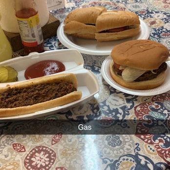 Pat's Cash & Carry - Chili dog, hamburger, rib sandwich - Burgers Near Me - Salem, South Carolina