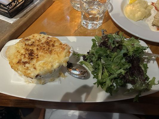 The Four Dogs Tavern by null