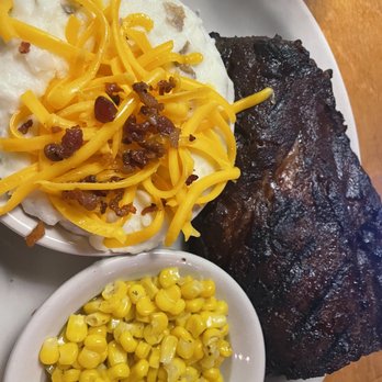Texas Roadhouse - Steakhouses Near Me - Avon, Indiana