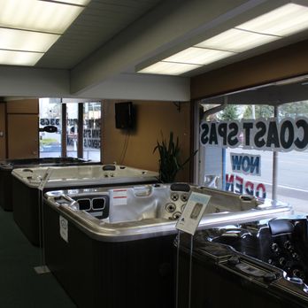 West Coast Spas - Hot Tub & Pool Near Me - Salem, Oregon