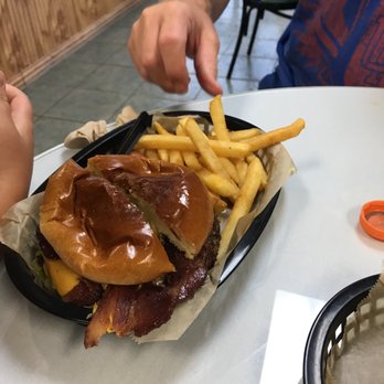 Tranky's Tacos - Bacon cheeseburger - Tex-Mex Near Me - Garland, Texas
