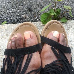 Stuff all around my toes Stuff all around my toes