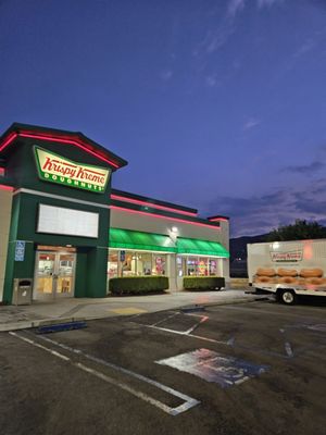 Krispy Kreme by null