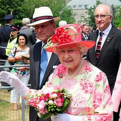 Oleander Floral Design - Oleander was thrilled to be chosen to make the presentation bouquet for The Queen.