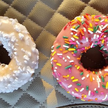 Manor Donuts - Cake donuts - Bakeries Near Me - Manor, Texas