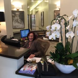 Leslie Memsic, MD, FACS - Great service at Dr Memsic office, nice and professional!