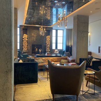 Hotel Van Zandt - Lobby - Hotels Near Me - Austin, Texas Hotel Van Zandt - Lobby - Hotels Near Me - Austin, Texas