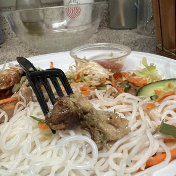 Roostar Vietnamese Grill - Vietnamese Near Me - Houston, Texas