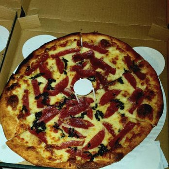 Ozzy's Apizza - Pork and Bees - Pizza Near Me - Glendale, California Ozzy's Apizza - Pork and Bees - Pizza Near Me - Glendale, California