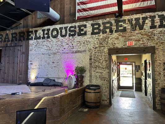BarrelHouse Brewing Visalia - Taproom and Beer Garden by null