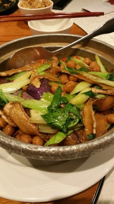 Yang Shin Vegetarian Songjiang Main Restaurant by null