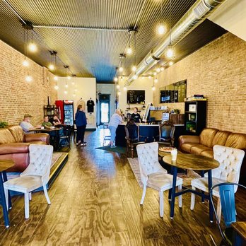 Downtown Coffee & Cream - the interior of a coffee shop - Coffee & Tea Near Me - Onawa, Iowa Downtown Coffee & Cream - the interior of a coffee shop - Coffee & Tea Near Me - Onawa, Iowa