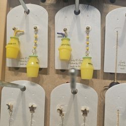 Lil thingamajigs