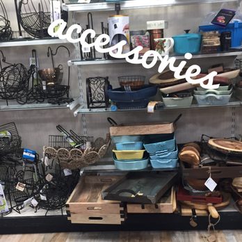 HomeGoods - Kitchen necessities - Discount Store Near Me - San Rafael, California HomeGoods - Kitchen necessities - Discount Store Near Me - San Rafael, California
