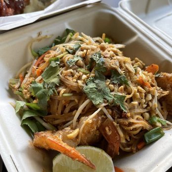 Thai Mee Up - Pad Thai - Food Trucks Near Me - Kihei, Hawaii Thai Mee Up - Pad Thai - Food Trucks Near Me - Kihei, Hawaii