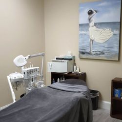 J Sterling's Wellness Spa - Lake Mary - Facial Skincare Room