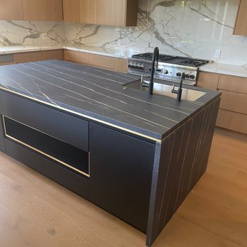 Landmark Remodeling - General Contractors Near Me - Los Angeles, California