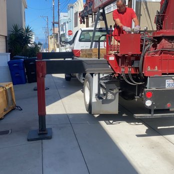 Craniacs Crane Service - This is what the Craniacs set up looks like when street space is tight. - Crane Services Near Me - Los Angeles, California