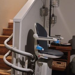Island Mobility Solutions - Indoor Stair lift, custom fitted to our stairwell