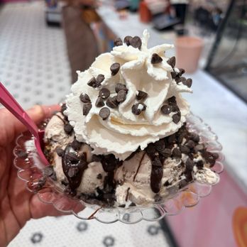 Sloan's - Rosemary Square - Cookie Monster sundae! - Ice Cream & Frozen Yogurt Near Me - West Palm Beach, Florida Sloan's - Rosemary Square - Cookie Monster sundae! - Ice Cream & Frozen Yogurt Near Me - West Palm Beach, Florida