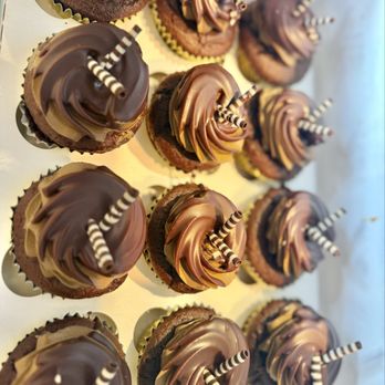 Michelle's Cakes - Godiva cupcakes :) - Bakeries Near Me - Indian Head, Maryland Michelle's Cakes - Godiva cupcakes :) - Bakeries Near Me - Indian Head, Maryland