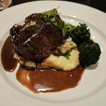 Boulevard Bistro - Filet Mignon - New American Near Me - Elk Grove, California