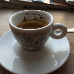 Best coffee for espresso in the world! Live happILLY! Best coffee for espresso in the world! Live happILLY!
