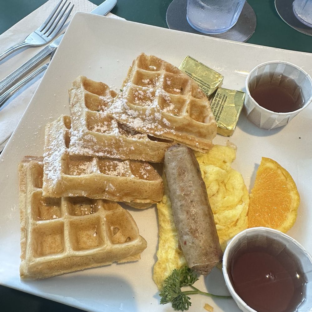 Mel's Drive-In - Waffle combo (~$18) - American Near Me - West Hollywood, California